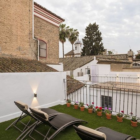 Selecta Apartments Los Venerables Севиля Екстериор снимка
