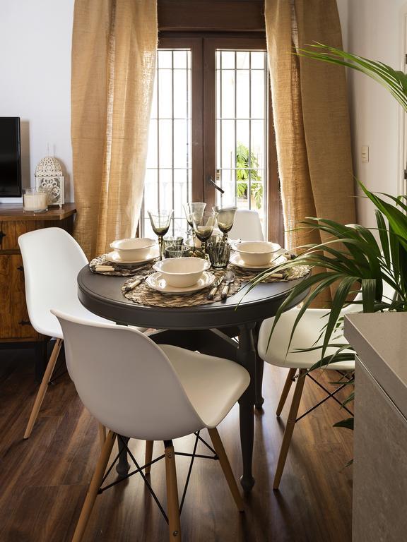 Selecta Apartments Los Venerables Севиля Стая снимка